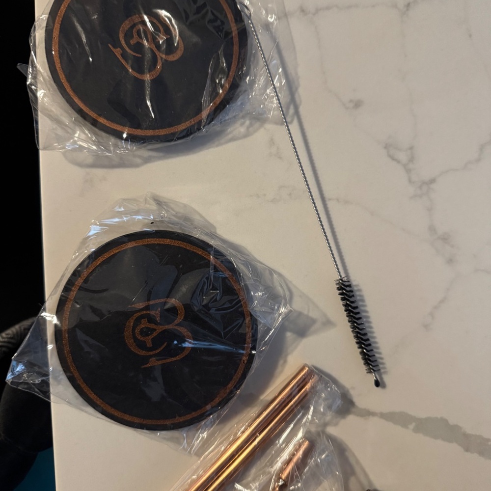 Copper Bar Moscow Mule Set - Picture 6 of 8